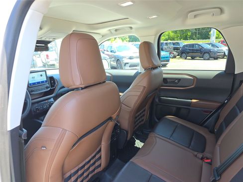 Used 2024 Ford Bronco Sport Badlands w/ Premium Package AWD/4WD image 16