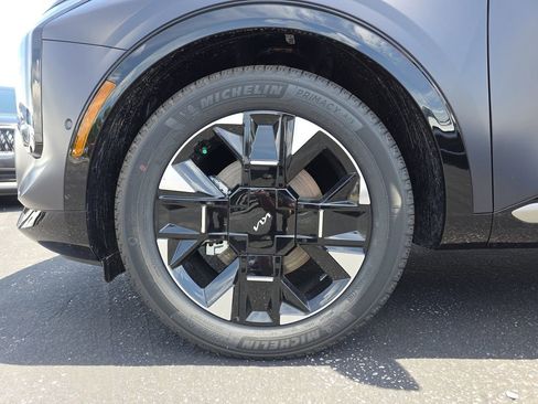 New 2026 Kia Sportage SX FWD image 36