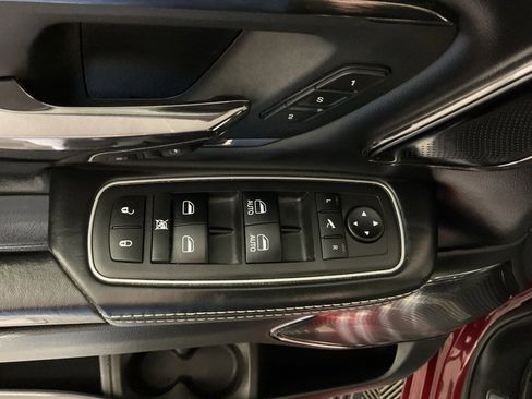 Used 2022 RAM 1500 Limited image 18