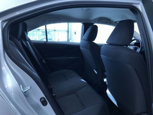 Certified 2025 Toyota Corolla LE image 21