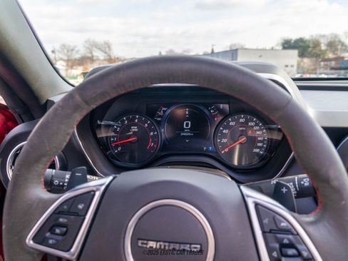 Used 2019 Chevrolet Camaro ZL1 image 49