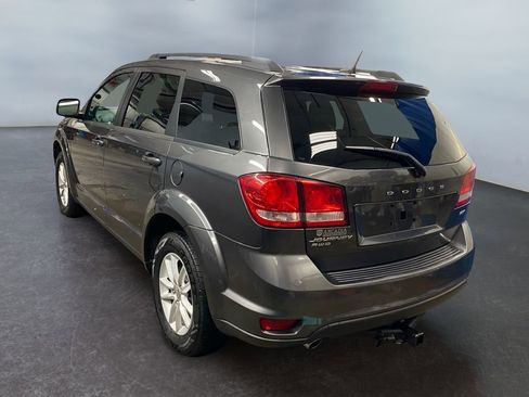 Used 2015 Dodge Journey SXT w/ Quick Order Package 28C image 3
