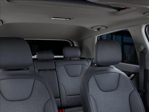 New 2026 Kia Niro SX Touring FWD image 27