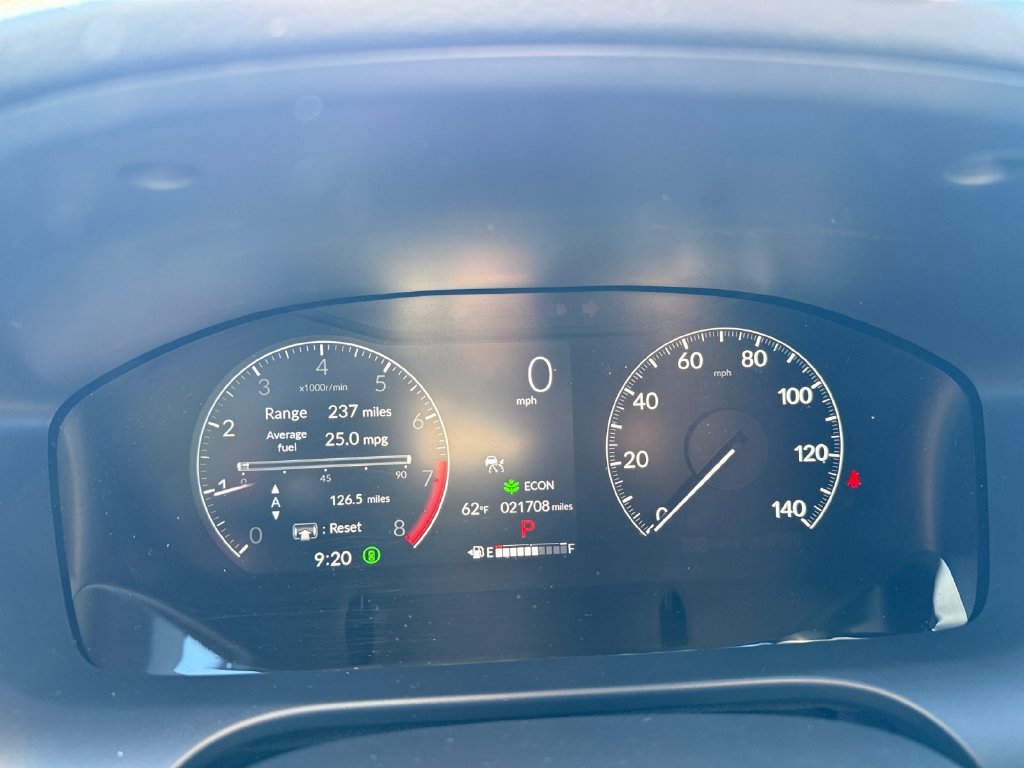 Used 2025 Honda HR-V Sport image 17