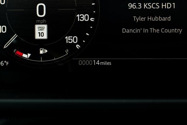 New 2026 Land Rover Defender 110 S AWD/4WD image 22