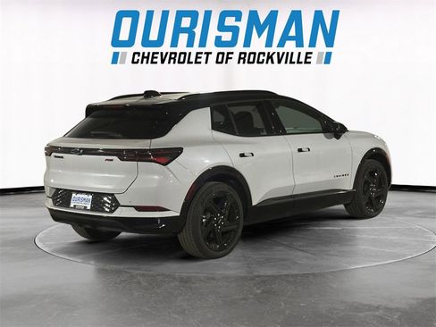 New 2026 Chevrolet Equinox EV RS image 6