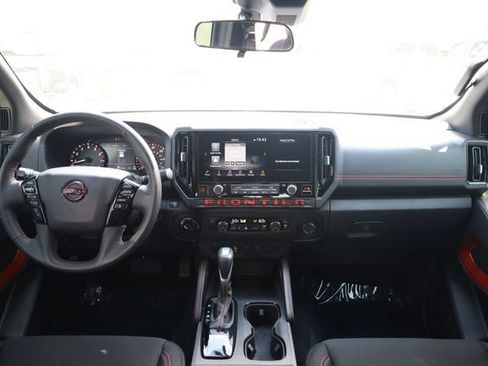 Certified 2025 Nissan Frontier PRO-4X w/ Interior Protection Package AWD/4WD image 16