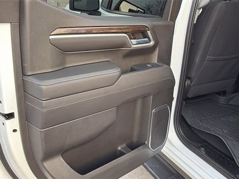 Used 2022 GMC Sierra 1500 Elevation image 24