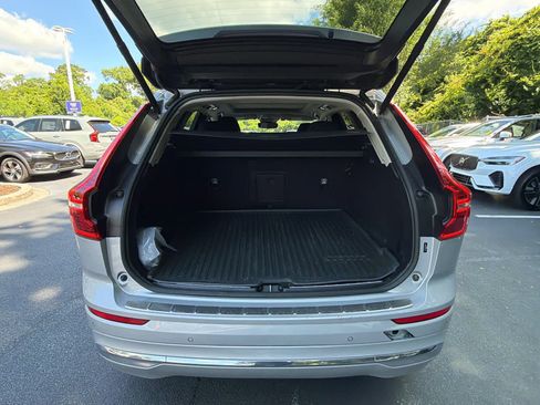 Used 2023 Volvo XC60 B5 Plus w/ Protection Package Premier AWD/4WD image 20