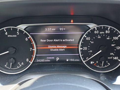 Used 2021 Nissan Rogue SV w/ Premium Package FWD image 10