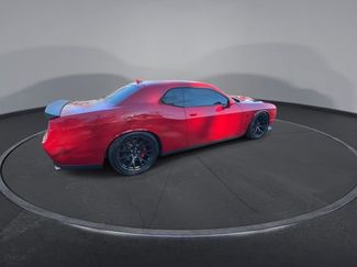 Used 2016 Dodge Challenger SRT Hellcat video 2