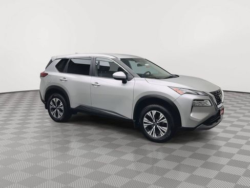Used 2023 Nissan Rogue SV AWD/4WD image 35
