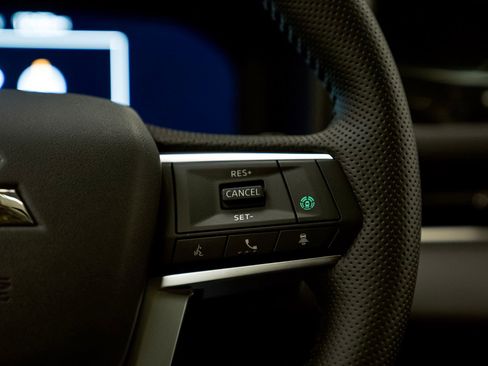 New 2025 Mitsubishi Outlander SEL image 21