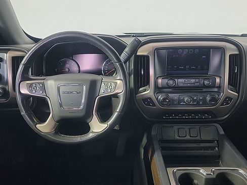 Used 2018 GMC Sierra 1500 Denali w/ Denali Ultimate Package AWD/4WD image 20