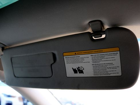 Used 2019 Tesla Model 3 Performance image 42