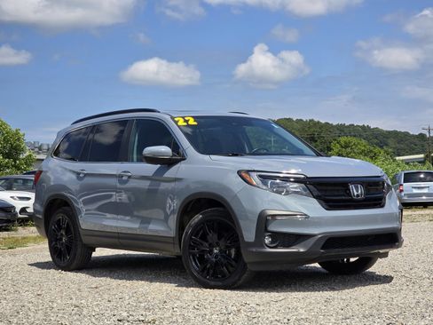 Used 2022 Honda Pilot Special Edition image 2