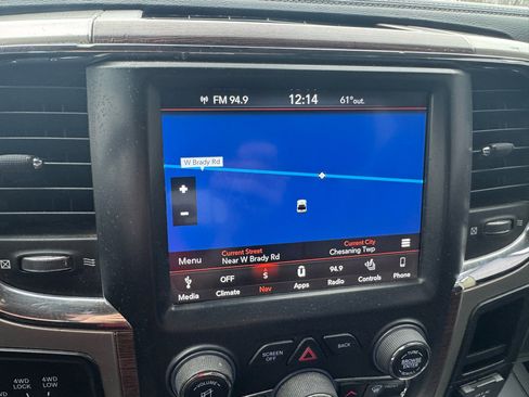 Used 2018 RAM 2500 Laramie image 21