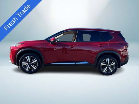 Used 2022 Nissan Rogue Platinum w/ Head-Up Display Package image 3