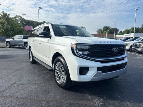 Used 2026 Ford Expedition Max Platinum AWD/4WD image 4