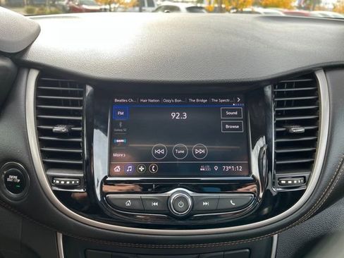 Used 2020 Chevrolet Trax LT w/ Redline Edition image 25