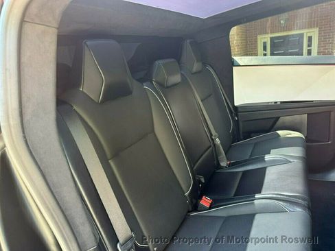 Used 2024 Tesla Cybertruck Cyberbeast AWD/4WD image 18