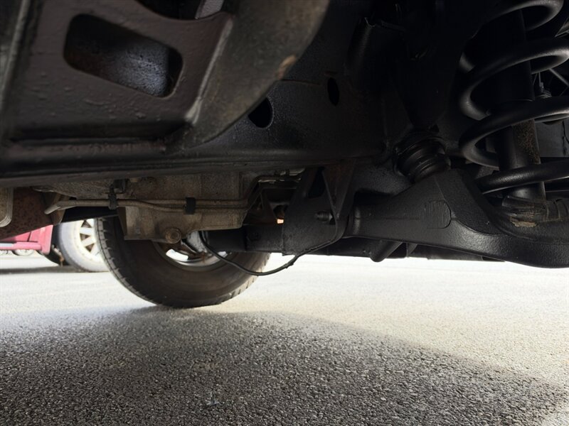 Used 2014 Chevrolet Express 2500 RWD image 18