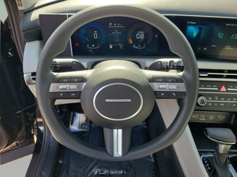 New 2026 Hyundai Tucson SE image 23