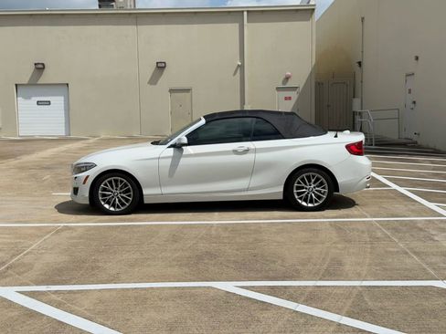 Used 2015 BMW 228i Convertible RWD image 6