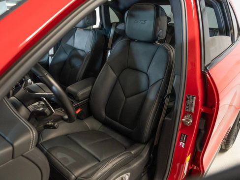 Certified 2023 Porsche Macan GTS AWD/4WD image 5
