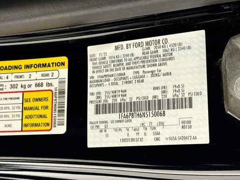 Used 2022 Ford Mustang Premium w/ Equipment Group 201A image 31