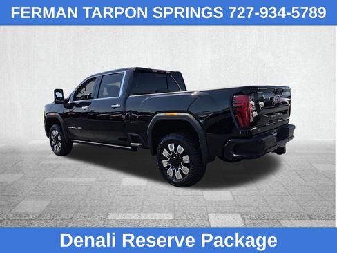 Certified 2024 GMC Sierra 2500 Denali w/ Denali Reserve Package AWD/4WD image 8