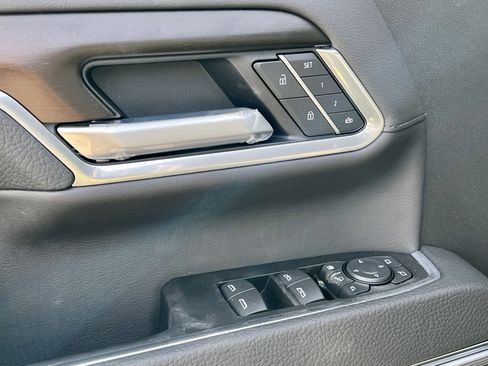 New 2026 GMC Sierra 2500 Denali w/ Denali Reserve Package image 12