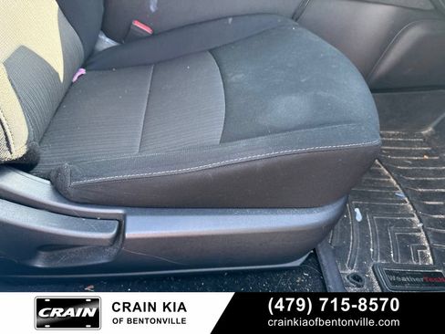 Used 2022 Nissan Sentra SV w/ Trunk Package FWD image 6