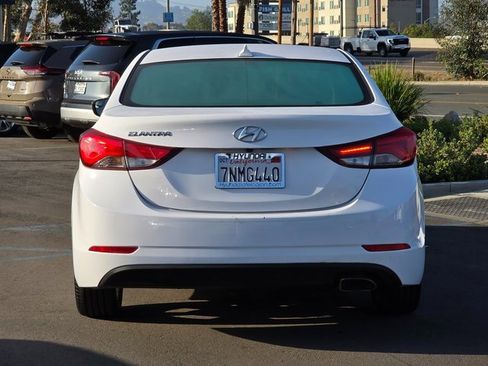 Used 2016 Hyundai Elantra Sport image 11