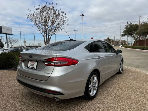 Used 2018 Ford Fusion S image 8