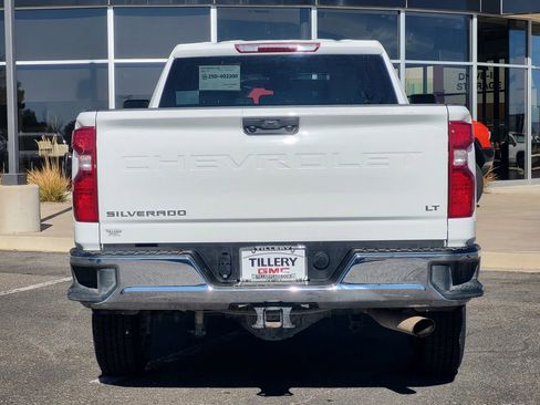Used 2024 Chevrolet Silverado 2500 LT image 6