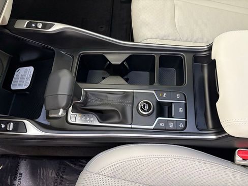 New 2026 Kia Sorento S w/ S Panoramic Sunroof Package image 33