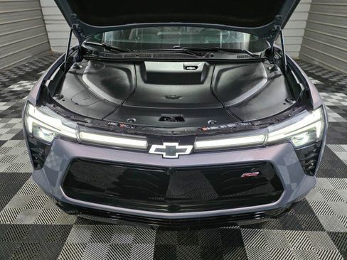 Used 2024 Chevrolet Blazer EV RS image 41