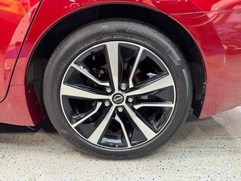 Used 2023 Nissan Maxima SL FWD image 24