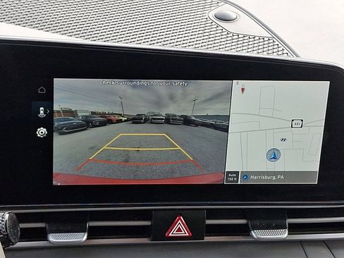 Used 2023 Hyundai Elantra SEL w/ Convenience Package image 18