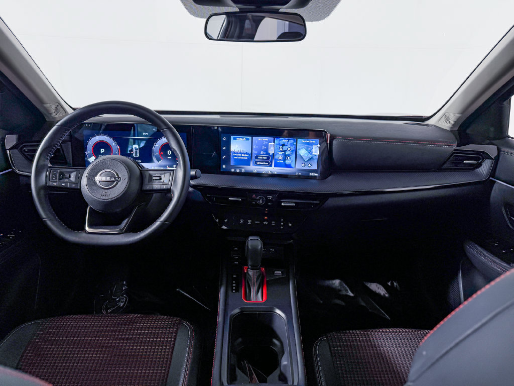Certified 2026 Nissan Kicks SR AWD/4WD image 14
