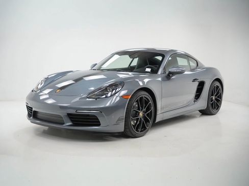 Used 2025 Porsche 718 Cayman image 1
