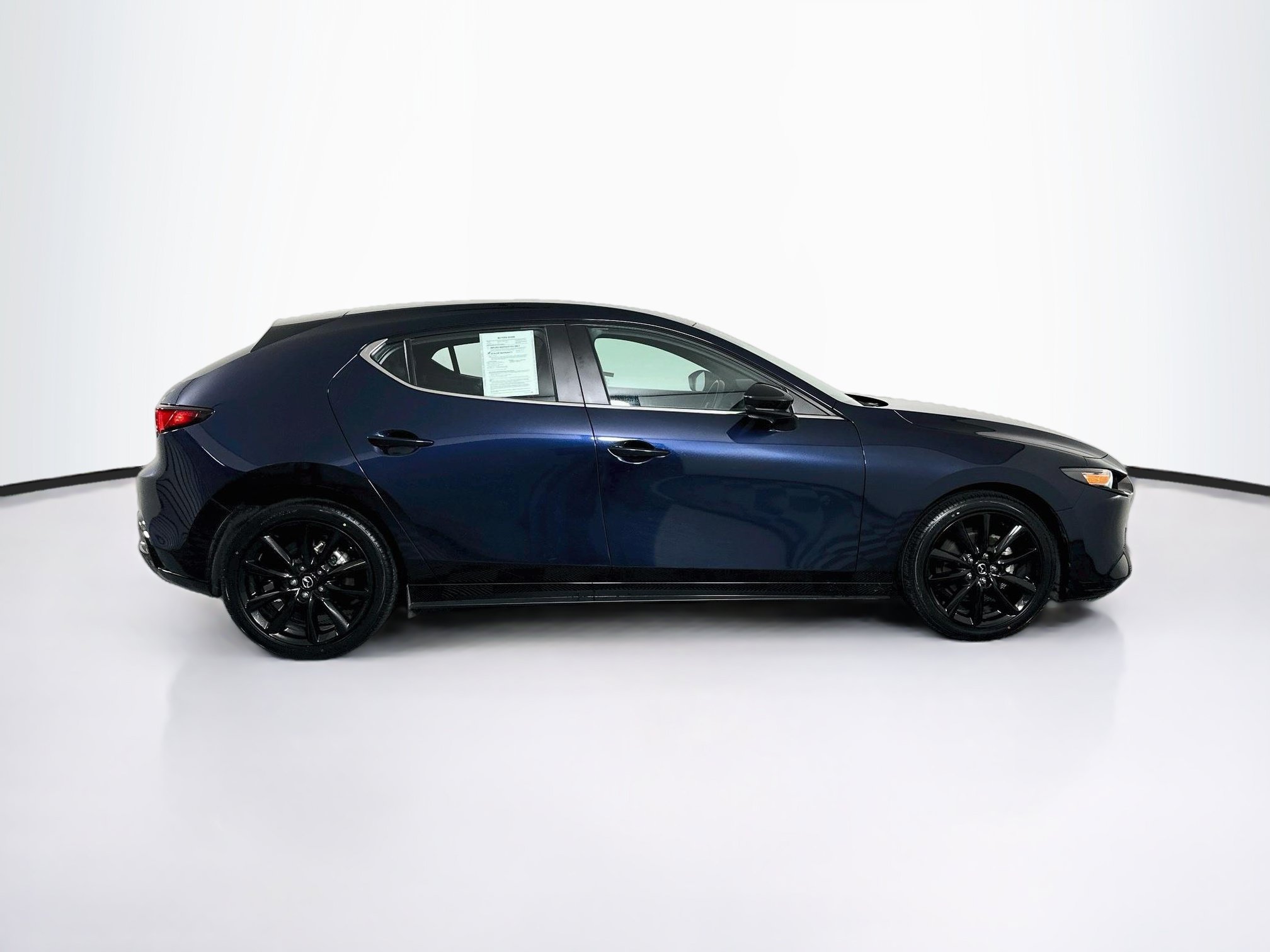 Used 2024 MAZDA MAZDA3 s FWD image 10