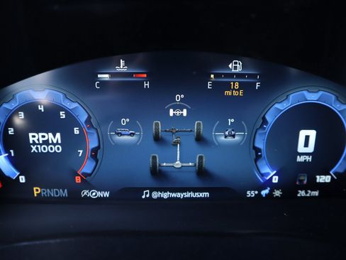 New 2025 Ford Bronco Outer Banks image 4