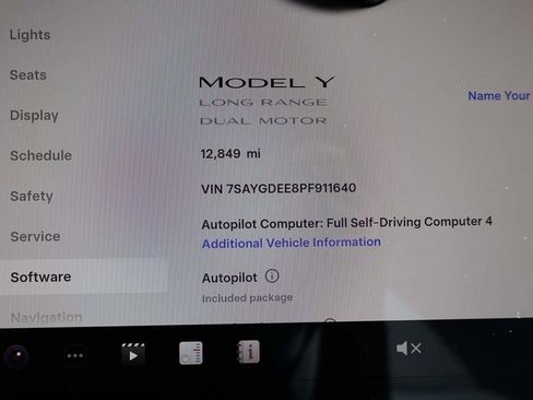 Used 2023 Tesla Model Y Long Range image 46