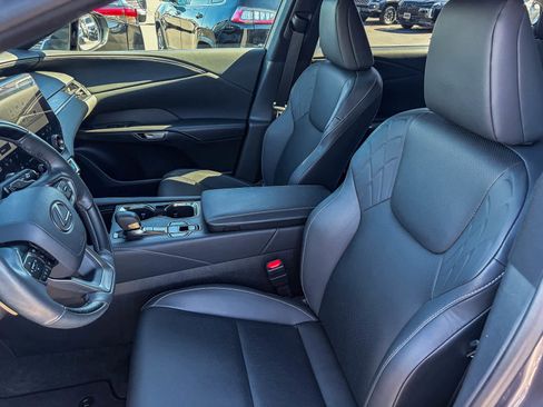 Used 2023 Lexus RX 350 Premium image 17