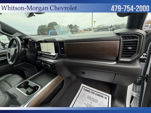 Used 2024 Chevrolet Silverado 2500 High Country w/ Technology Package image 33