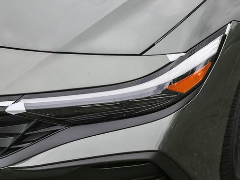New 2026 Hyundai Elantra Sport FWD image 8