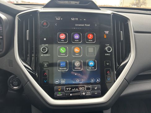 Used 2024 Subaru Ascent Limited w/ Technology Package image 8