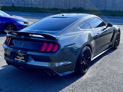 Used 2016 Ford Mustang Shelby GT350 w/ Technology Package image 5